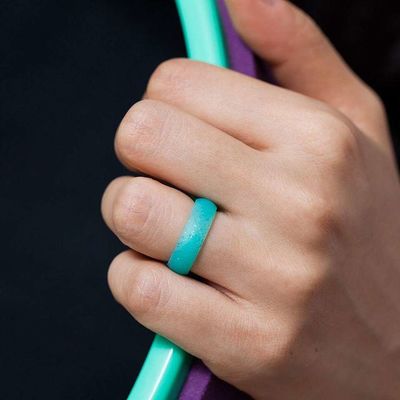 Custom Soft Silicone Finger Ring for Women Safe Food Grade Processing 디자인 서비스