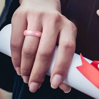 유연한 손가락 반지 금속 실리콘 결혼 반지