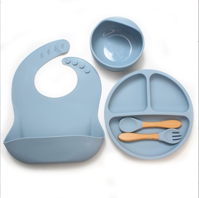 none 디자인 스타일 아기용 실리콘 식탁용품 5pcs BPA 무료 먹이 세트 스푼 그릇