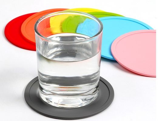 가정 사무실 및 레스토랑 필요에 맞게 개인화 된 친환경 실리콘 음료 코스터