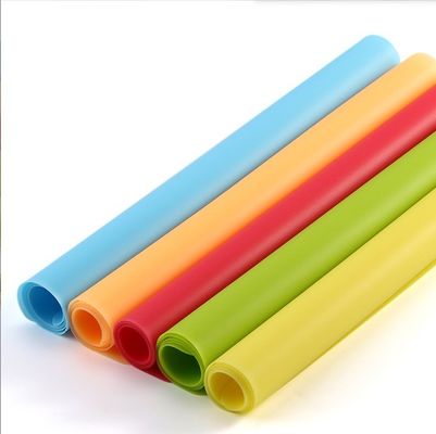 주류 사각형 다채로운 반 슬리프 실리콘 음료 코스터 컵 패드 매트 디자인 스타일 None